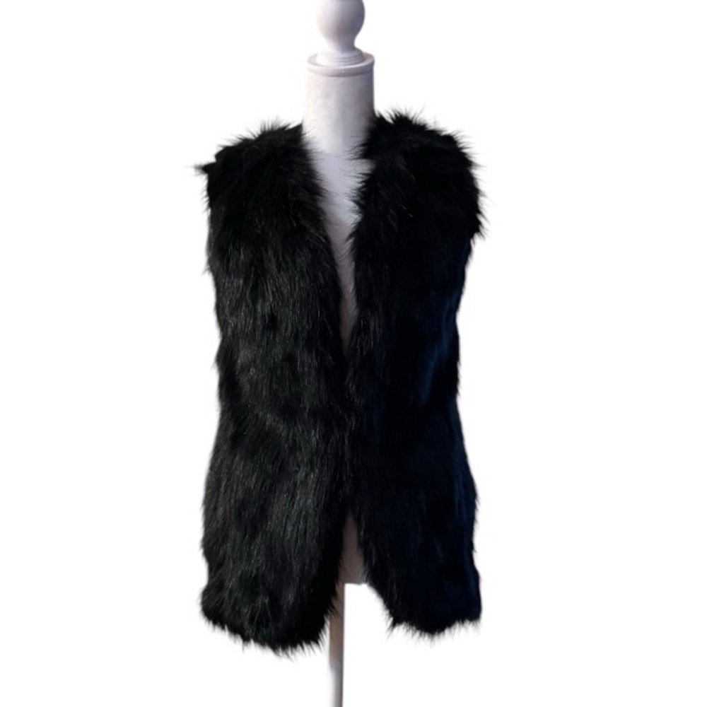 Debby Collection Black Faux Fur Vest Women’s S | Sleek Layering Winter Glam